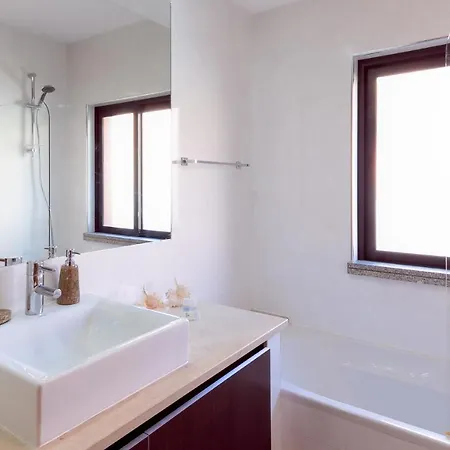 بيت للعطل B29 - Luzbay Duplex *