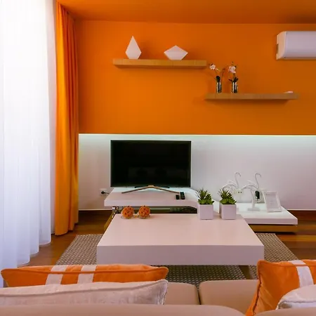B29 - Luzbay Duplex Ferienhaus *